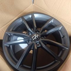 Genuine 18" Pretoria Alloy Wheels