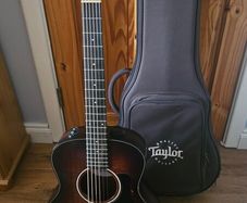 Taylor GS Mini-e Acoustic Electric Guitar (Sunburst)