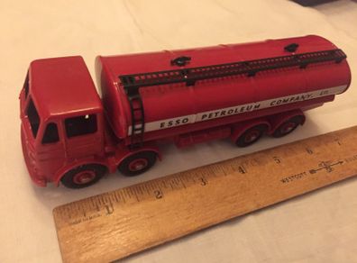 Dinky 943. Leyland Octopus Tanker-ESSO. In box, perfect condition.