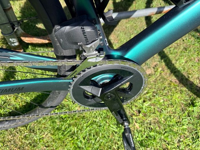 Look 765 Optimum road endurance bike with Sram Rival