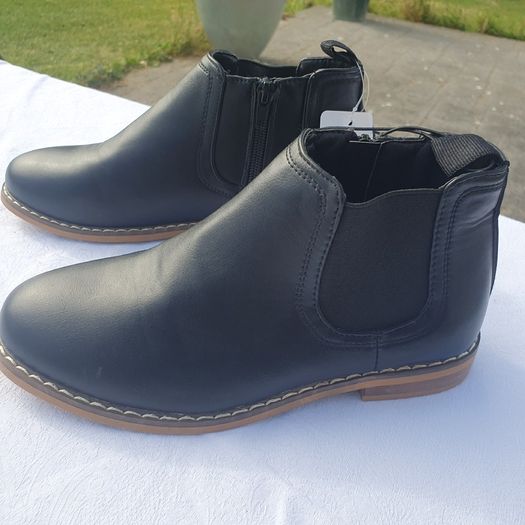 New Tags Fab Black Chelsea Zip Ankle Boots Girl/Boy