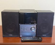 Panasonic Stereo System | Radio & USB | Includes Remote