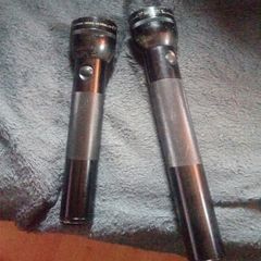 torches maglite x 2