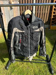 motorcycle jacket and pants Str