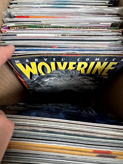 Marvel & DC Long Comic Box w 300 comics for Sale