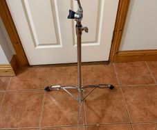 Pearl cymbal stand