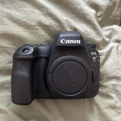 Canon 6d mark 2 - body only