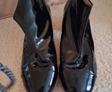 Ladies boots