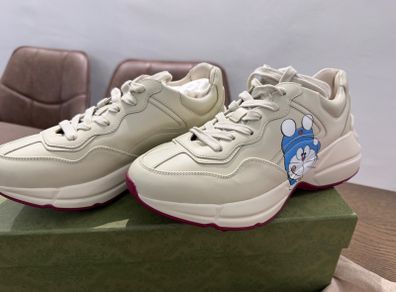 Gucci rhyton size 37