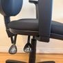 Black adjustable office chair Image 5