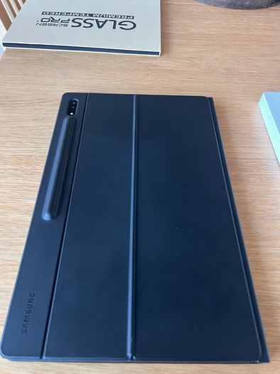 Samsung Tab S8 Ultra + Case and Keyboard