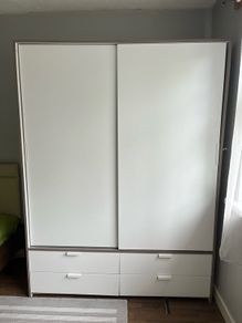 Sliding Door Wardrobe