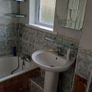 Bathroom suite Image 4