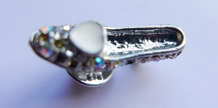 Vintage Silver High Heel Shoe pinback brooch
