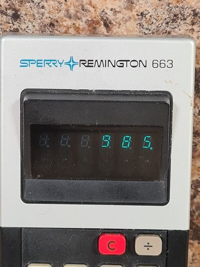 Vintage Sperry Remington 663 Electronic Calculator