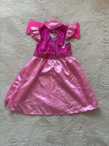 costume age 3-4 years