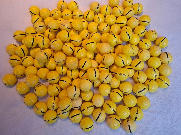 150 Srixon Range Balls, Yellow