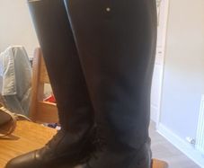 Horse riding boots