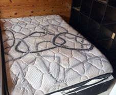 Double bed with matress for free