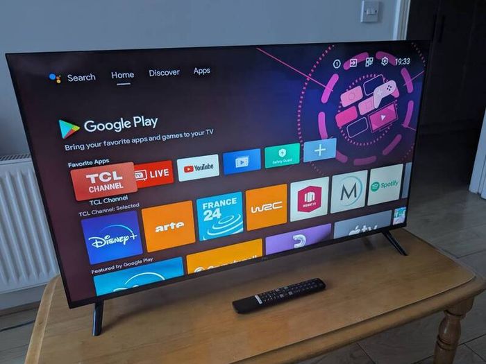 TLC 40 smart tv