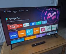 TLC 40 smart tv