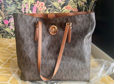 Michael kors tote bag