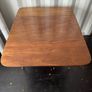Antique George III Mahogany Pembroke Table (c. 1790) - Brass Castors Image 4