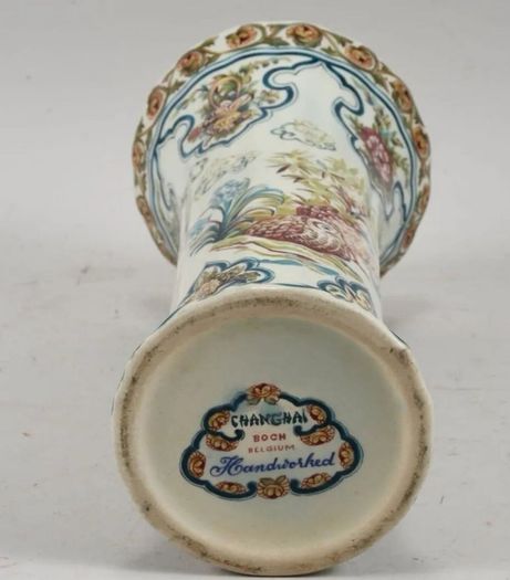 Beautiful Boch Changhai vase