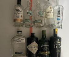 Decorative or collectible empty bottles vodka  whisky, gin, Irish whiskey Connemara whiskey Jameson powers ballantines Johnnie walkers TEELING disaronno Irishman Hennessy Drumshanbo Gunpowder Irish Gin vodka whiskey empty Bottle  Jack Daniels Bombay sapph