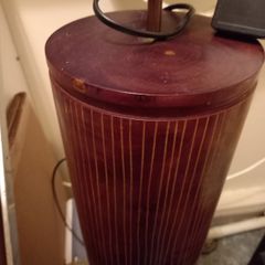 Lamp in wood