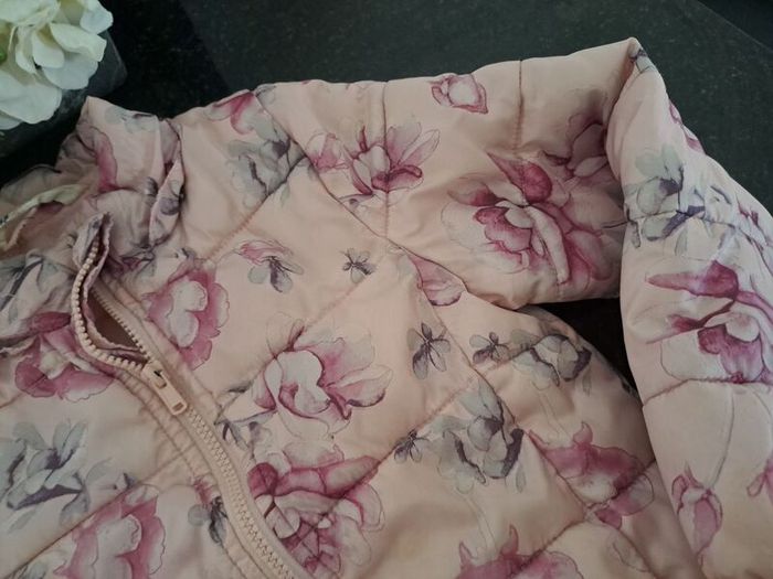 Girls 7-8  HM flower jacket