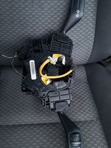 ford focus 05-11 under steering wheel tape,switches,plugs/all incl.