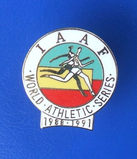 IAAF WORLD ATHLETIC SERIES (1988 - 1991) - International Amateur Athletic Federation - supporter's badge
