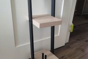 Floating shelf