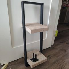 Floating shelf