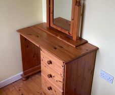 Traditional Solid Wood Dressing Table & Arched Mirror Set