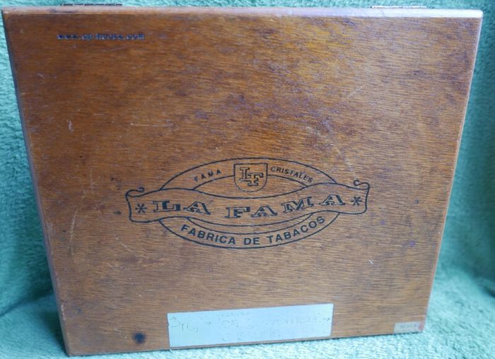 Vintage  La Fama Cigar Box, LF Cigar Box, Wooden Box, Vintage Cigar Box.