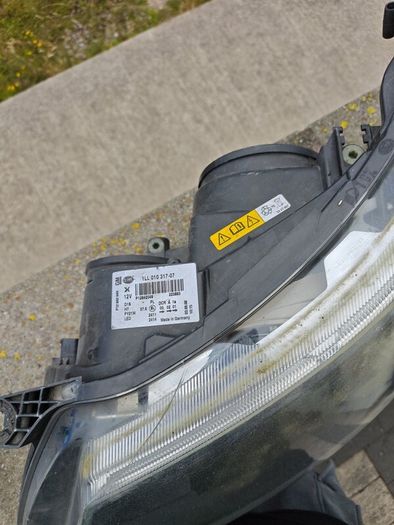 Saab 93 Aero headlights