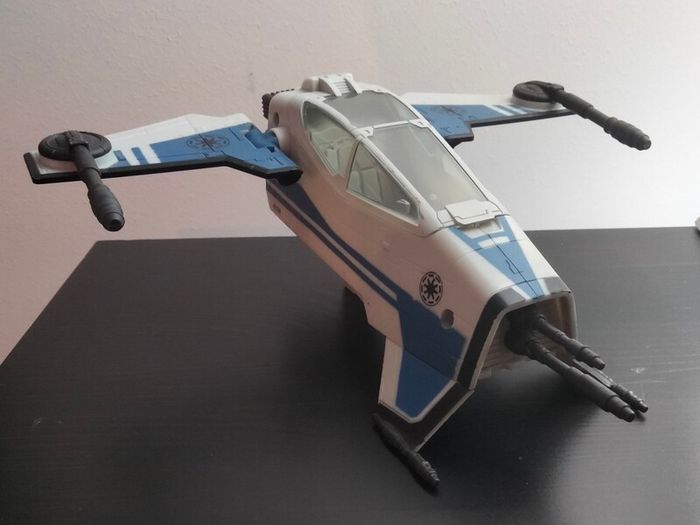 Star Wars Attack Recon Fighter