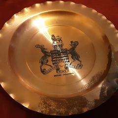 copper coat of arm's plate