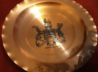 copper coat of arm's plate