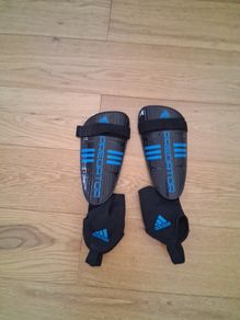 Adidas shinguards