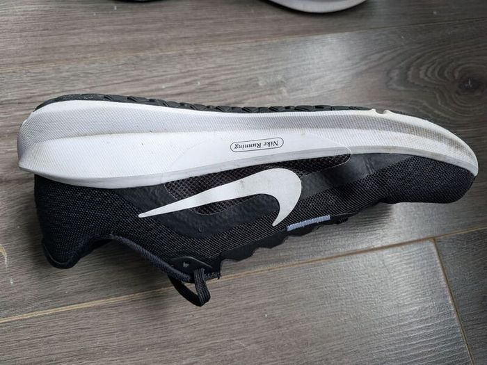 Nike Size 6 Downshifter 13