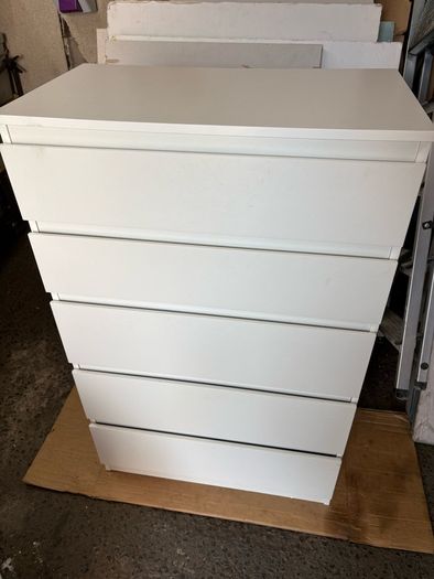 Chest of 5 drawers