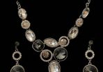 Necklace & earrings set