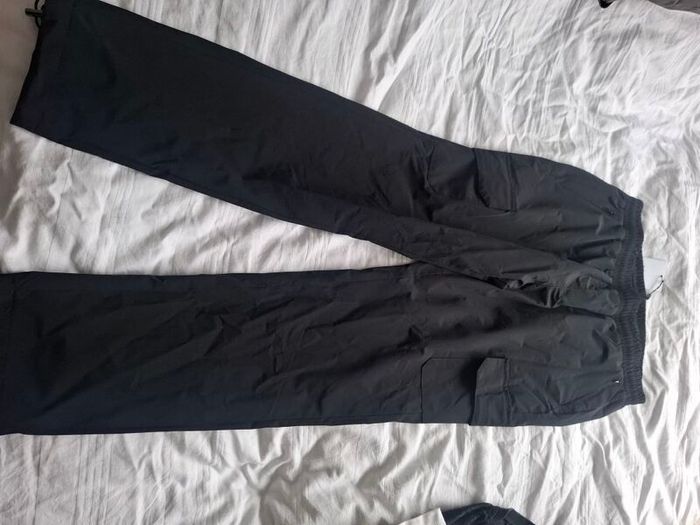 Relaxed fit Nylon Cargo Pant Black/ Medium