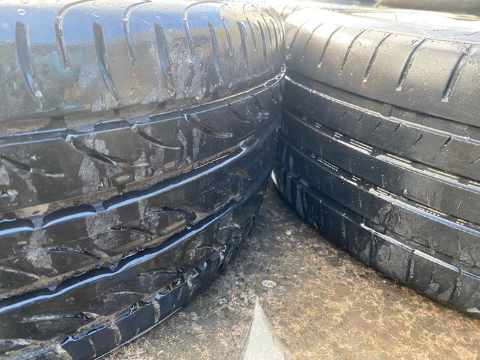 2014 VOLKSWAGEN PASSAT alloys wheels & Tyres