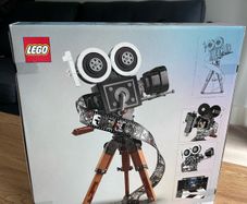LEGO Disney Classic Walt Disney Tribute Camera 43230