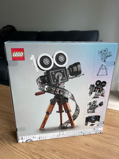 LEGO Disney Classic Walt Disney Tribute Camera 43230