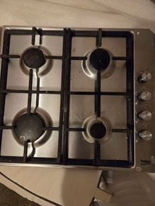Gas 4 ring hob